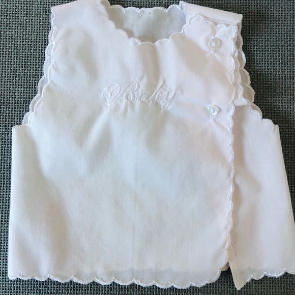 Beautiful Baby Gift Set! Embroidered 3 pieces New! - Picture 3 of 10